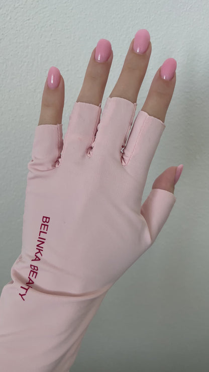 UV protection gloves for manicure with UPF 50+